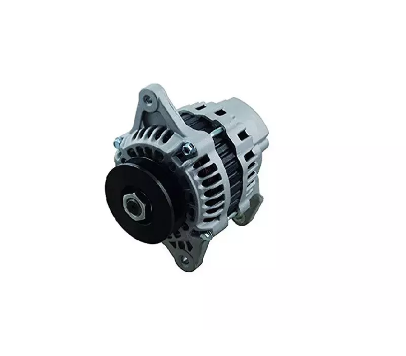 Alternator silnika NISSAN TB45E