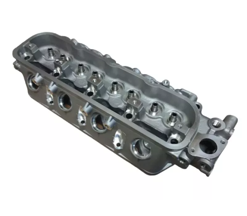 Głowica silnika TOYOTA 4Y