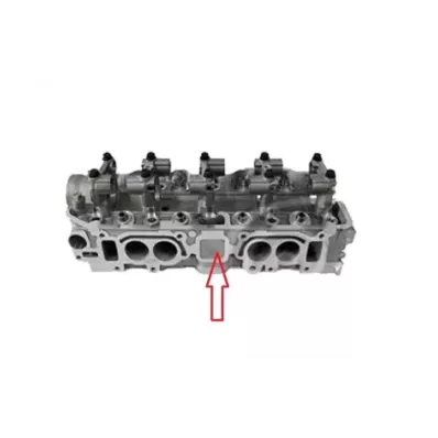 Głowica silnika MITSUBISHI 4G64 8V - WTRYSK