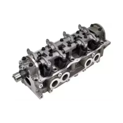 Głowica silnika MAZDA F2 8V - KOMPLENTA - TYP A