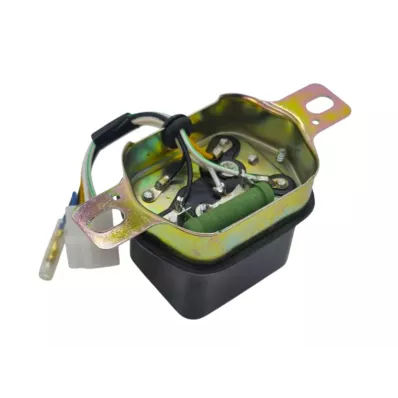 kopia REGULATOR NAPIĘCIA SILNIKA TOYOTA 3P (6-pinów)